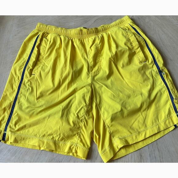 Lululemon Mens XL GYM Shorts Athletic Pace Breaker run comfy Lined Train Yellow - Picture 1 of 8